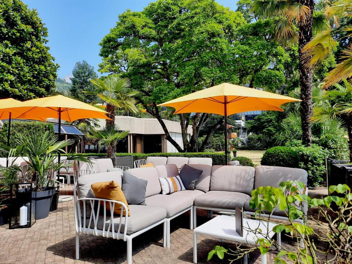 Royal Plaza Montreux Exterior foto The Terrace at the Hotel