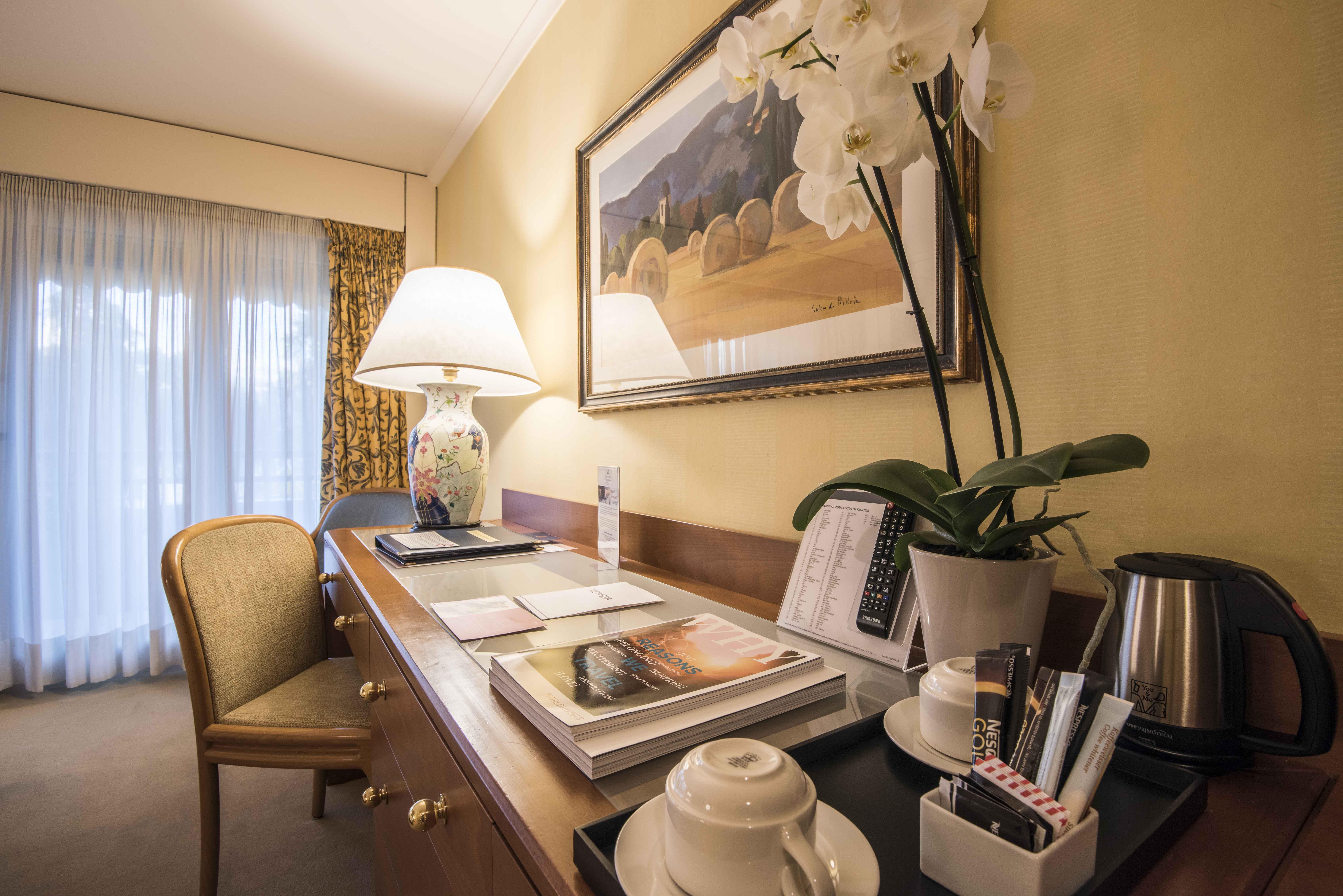 Royal Plaza Montreux Exterior foto A room at the Hotel de la Couronne