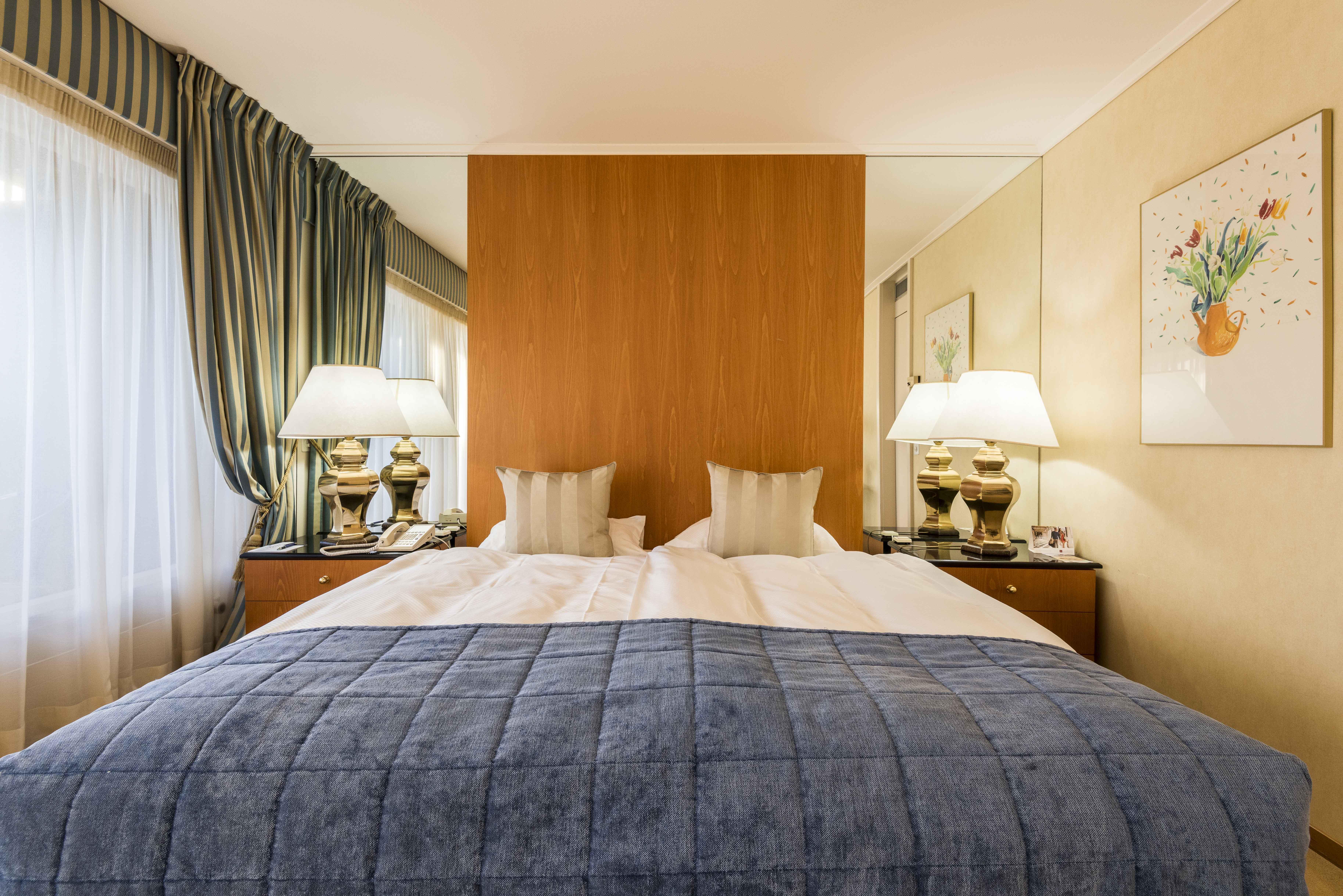 Royal Plaza Montreux Exterior foto A room at the hotel